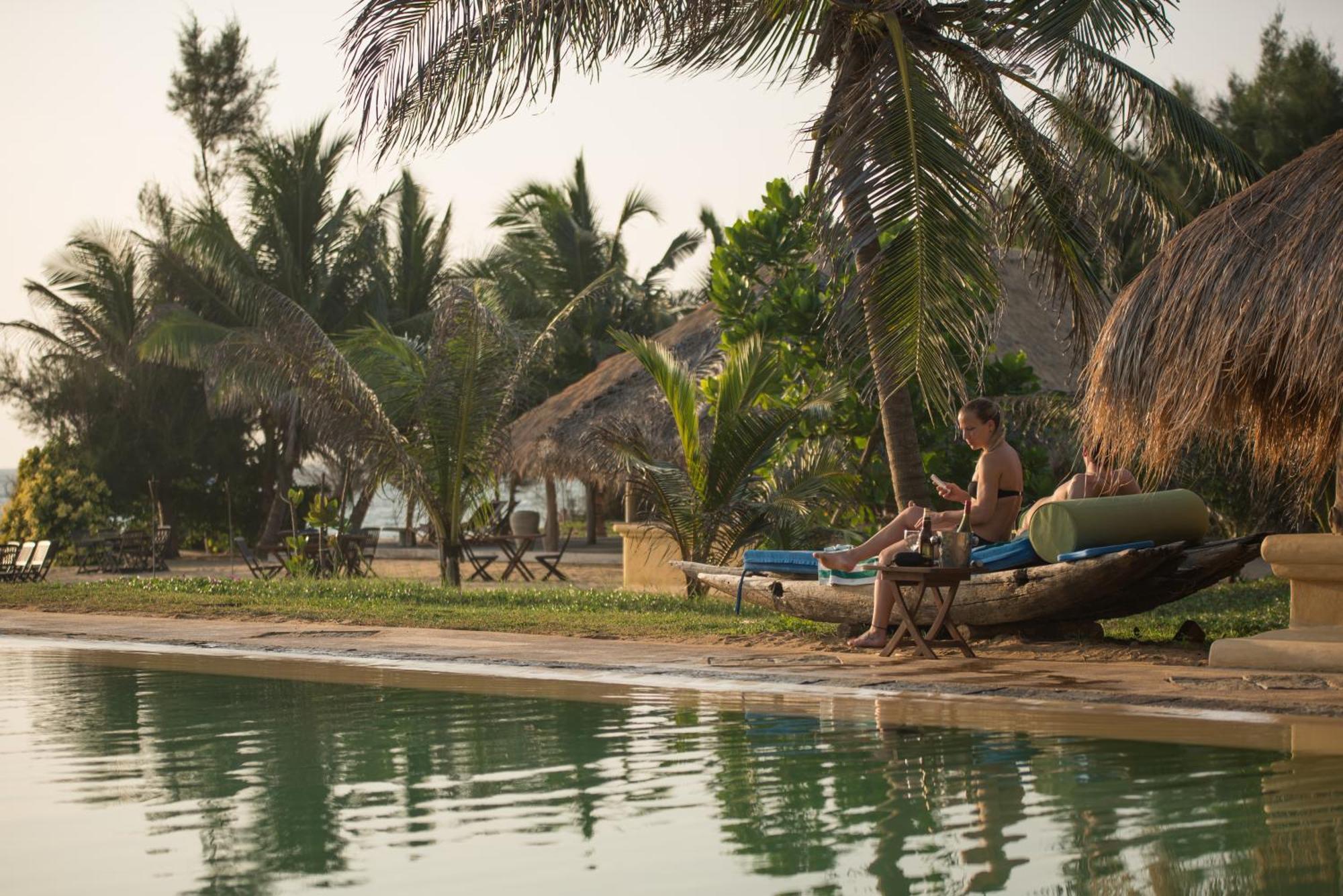 Bar Reef Resort Etalai ภายนอก รูปภาพ