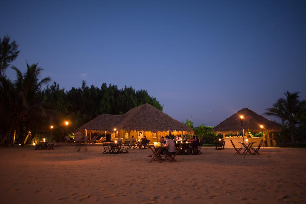 Bar Reef Resort Etalai ภายนอก รูปภาพ