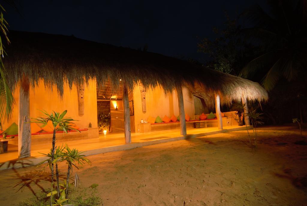 Bar Reef Resort Etalai ภายนอก รูปภาพ